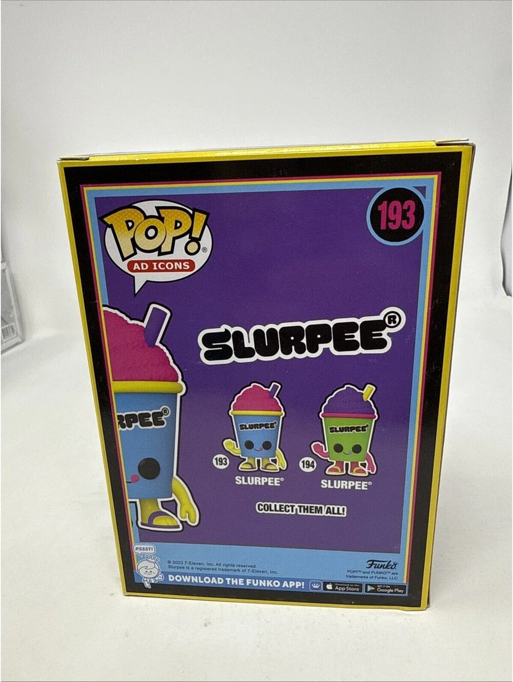 Funko Pop! Vinyl: 7-11 Slurpee - Slurpee (Blue Cup) (Black Light) - 7-Eleven